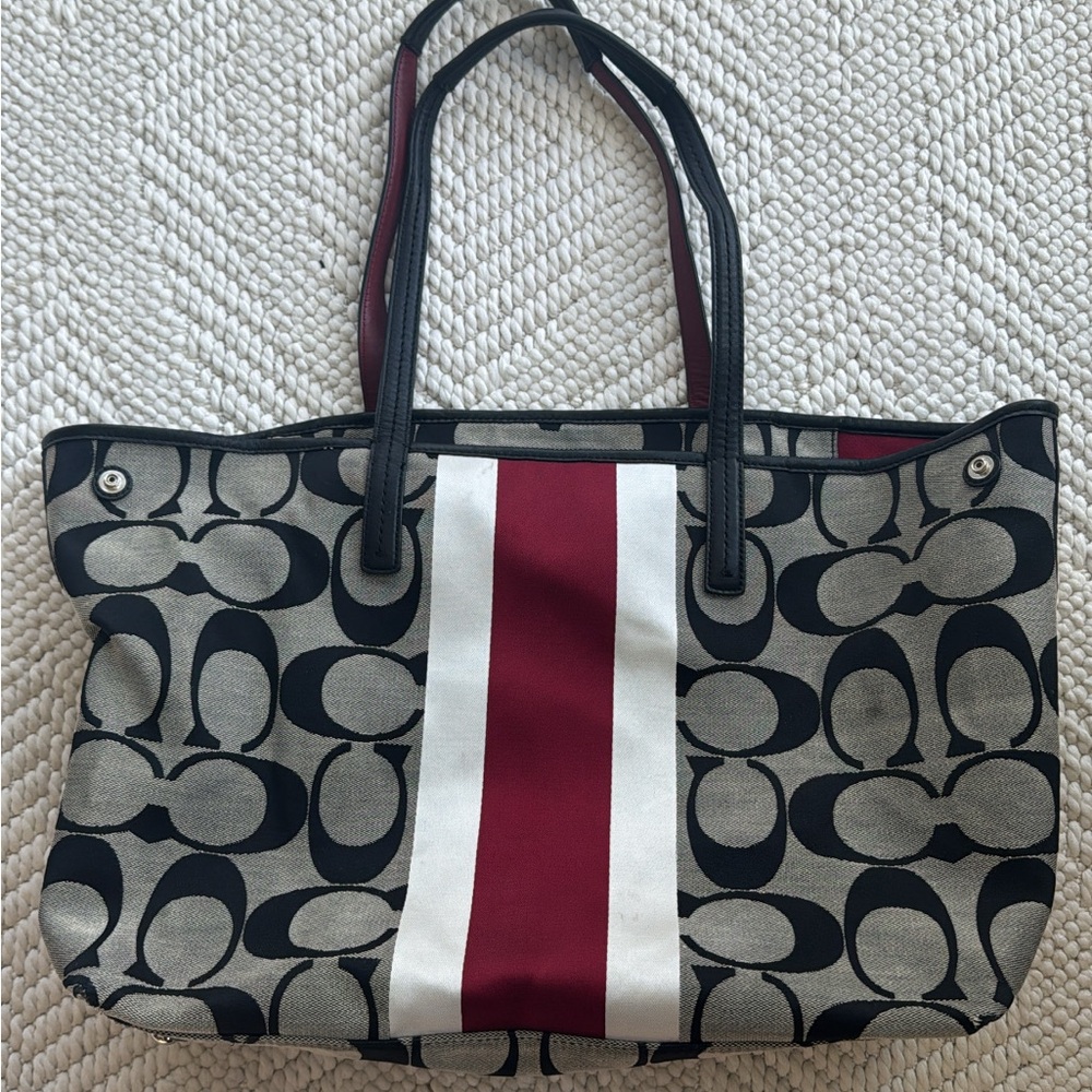 Coach Hampton black & red Tote